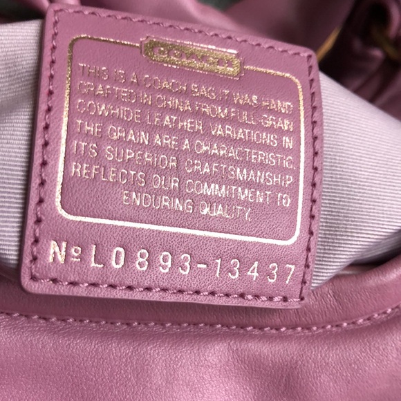 VTG Gorgeous Pink Leather Authentic Coach shoulder bag - Picture 8 of 13